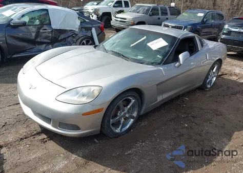 2005 Chevrolet Corvette from USA, damaged, VIN 1G1YY24UX55118211